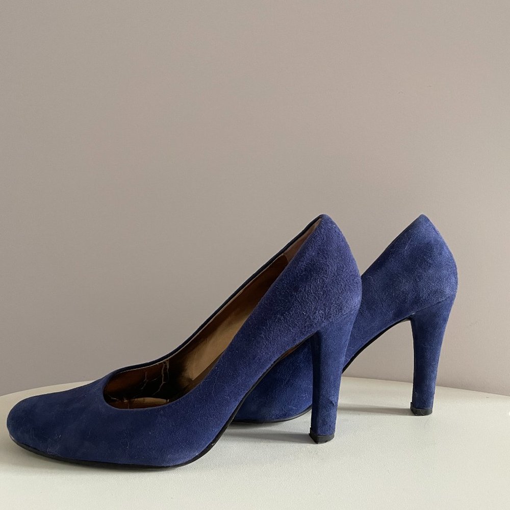 Purplish blue pumps 2.75 inches